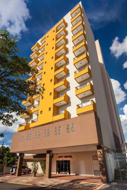City Bauru com Café da Manhã e Garagem Extérieur photo